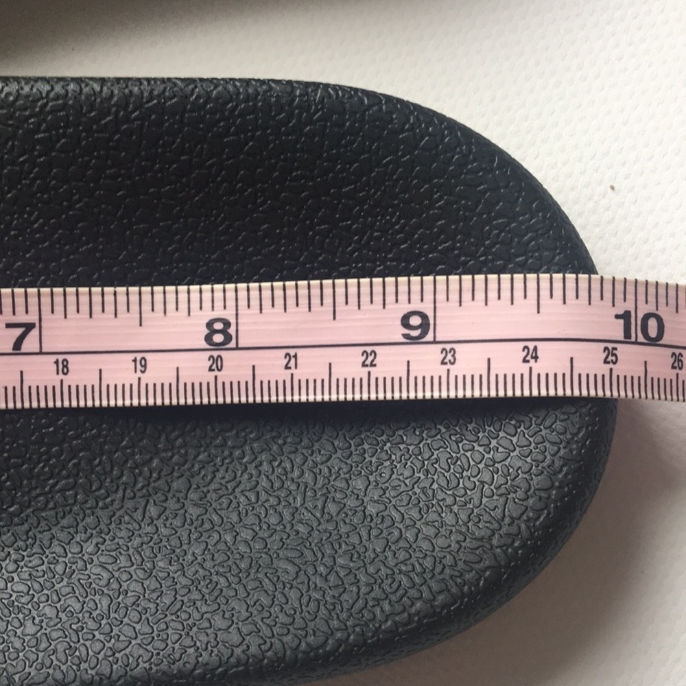 Burberry slippers - Picture 11 of 11